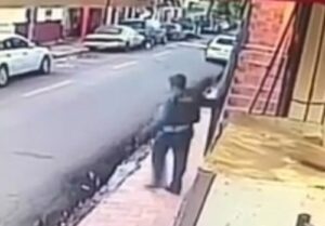 【閲覧注意】ブラック企業で限界を超えた労働を強いられた人間、考えられない行動に出る・・・