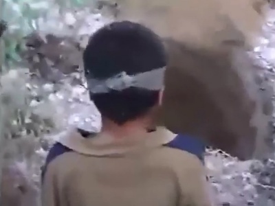 【超閲覧注意】海外テロリスト、8歳の子供を処刑する動画を投稿・・・（動画あり）