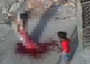 【閲覧注意】眼の前で母を”こう”された子供、一生モノのトラウマを植え付けられる…(動画あり)