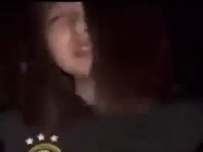 【エロ動画】バックで突かれる女の子がエロすぎてやばいんだが！！